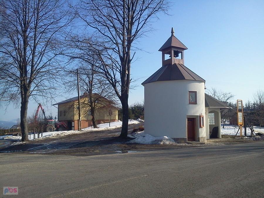 Kapliczka koło Szańców