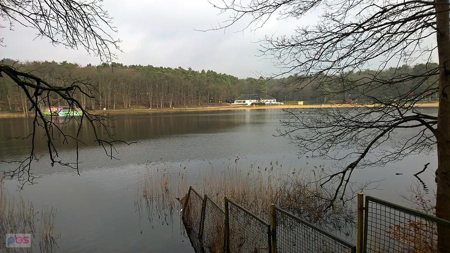 Jezioro Głębokie - 21 lutego 19 r. foto smartfonem.