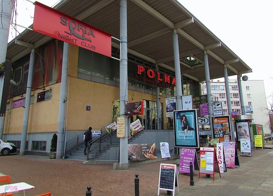 Delikatesy Polna i klub ze zmysłowymi tancerkami