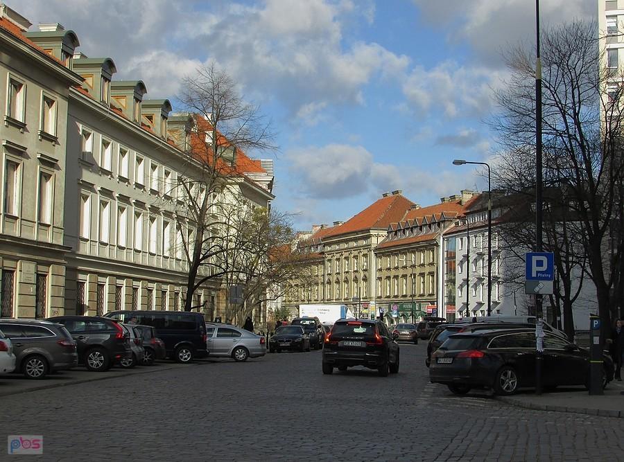 Ulica Długa od strony Arsenału