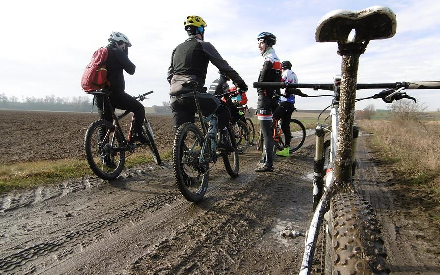 Taplanie w błotku było i musiało być jak na MTB przystało :)