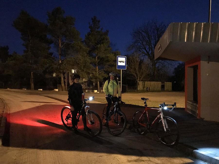 ekipa rowerowa w Walkowicach