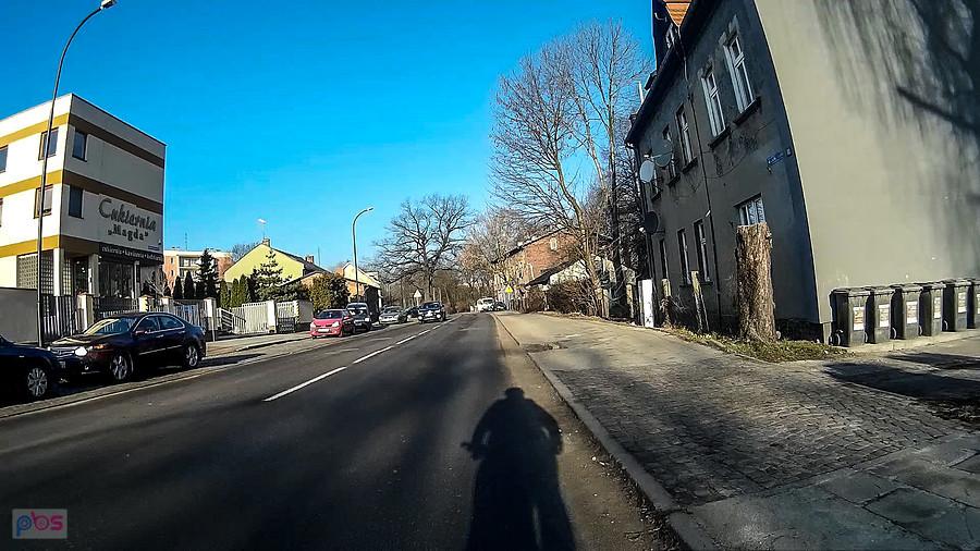 Coś mała kolejna w cukierni