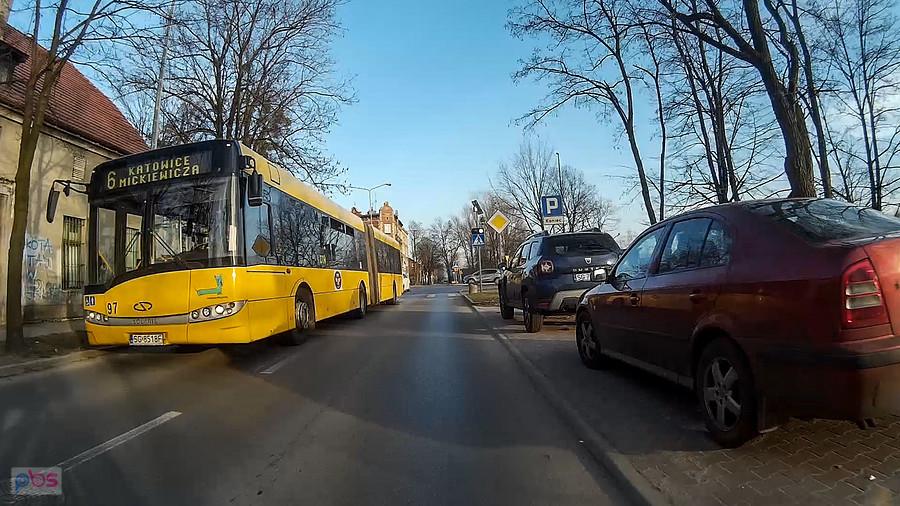 A może autobusem?