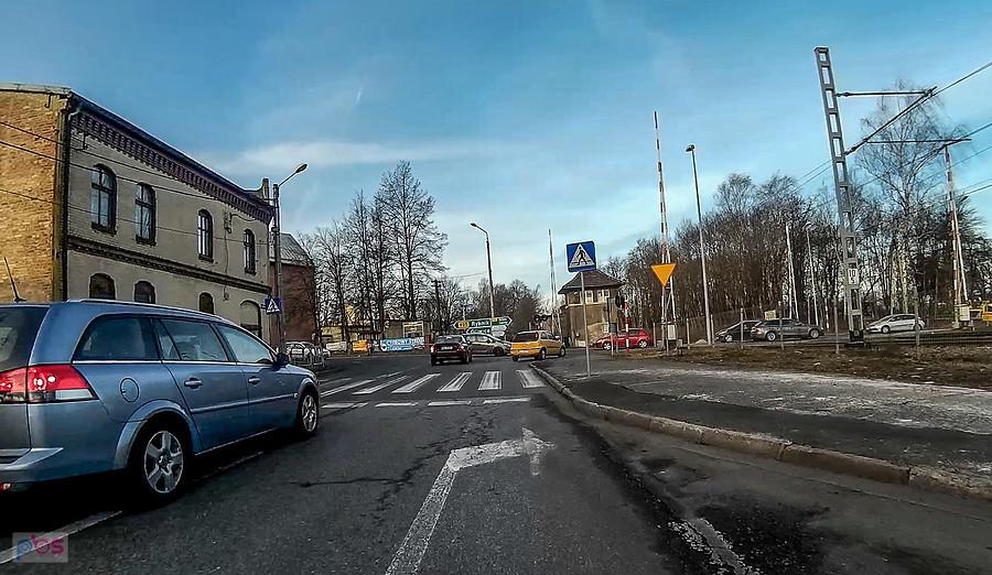 Na Wirku przy przejeździe kolejowym