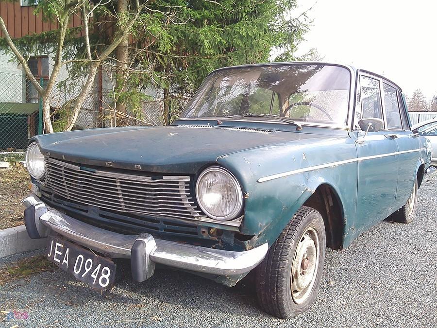 Zabytkowa Simca w Jeleniej Górze, rzadka rzecz