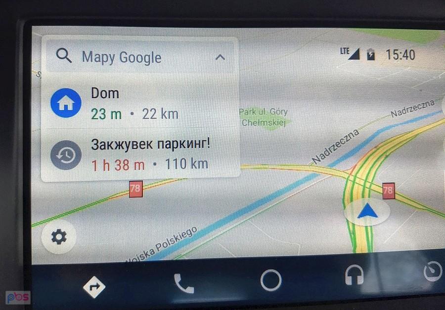W tym języku jeszcze do mnie nie mówił...