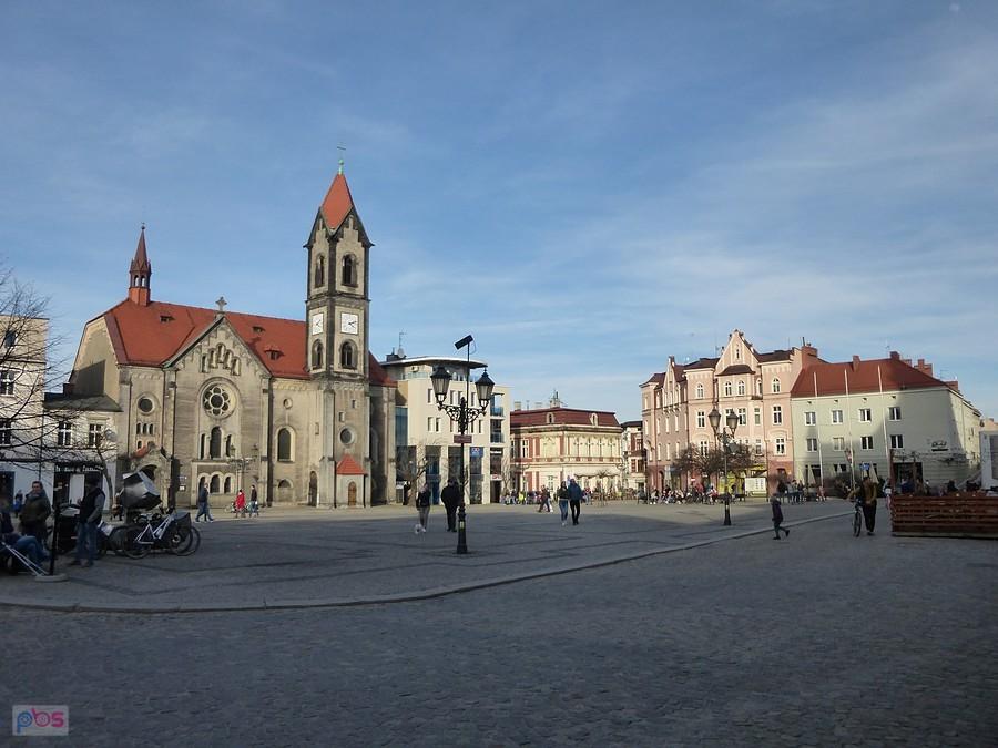 Rzut oka na Rynek w TG