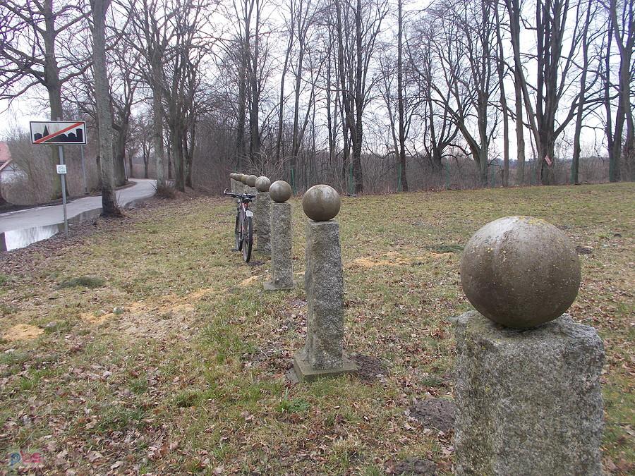 Tajemnicze kule
