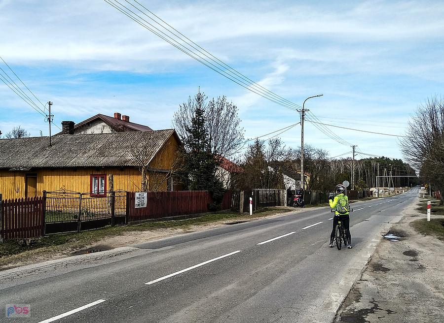 Na każdym płocie wisi sprzeciw dla kurników