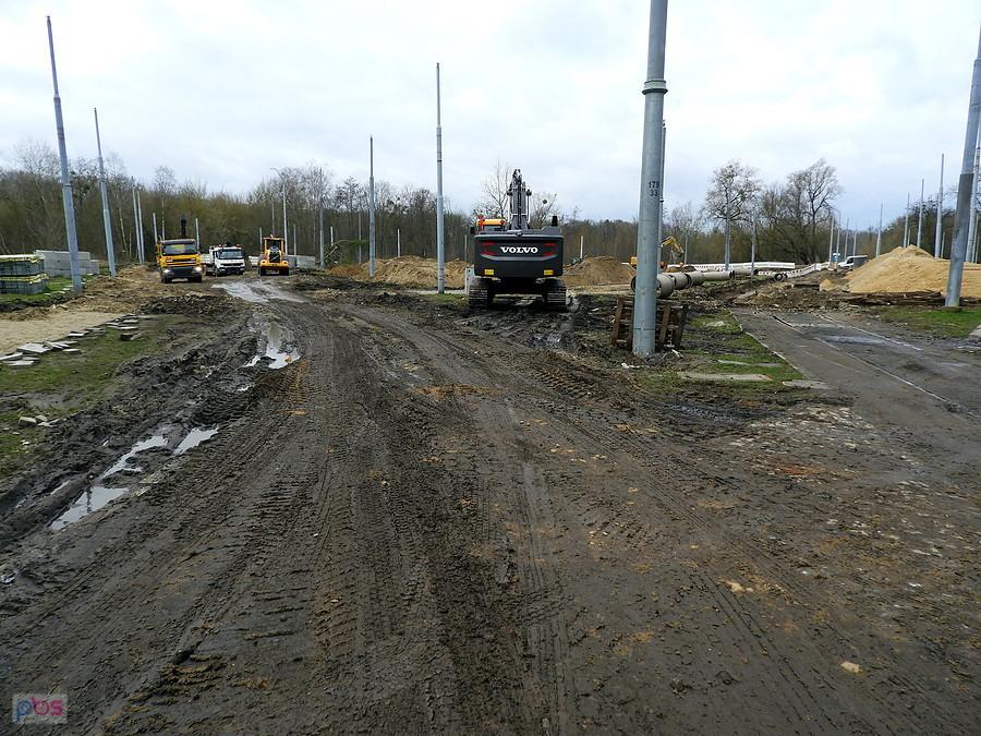 Wcześniej tu była pętla tramwaju nr 3.