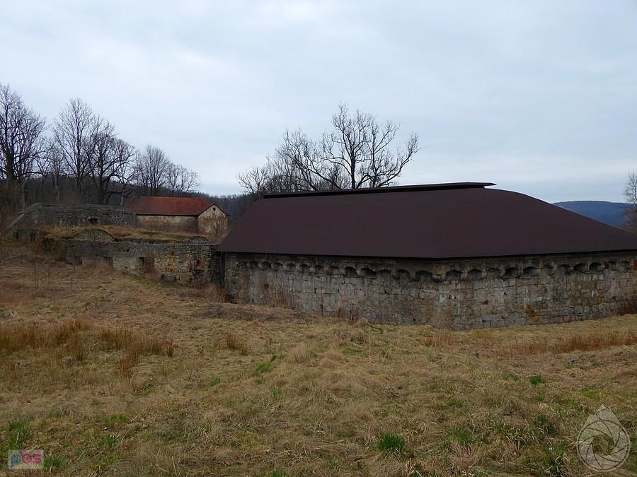 stary dworek w Rożnowie