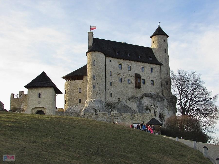 Bobolice - 12 lat trwała odbudowa zamku