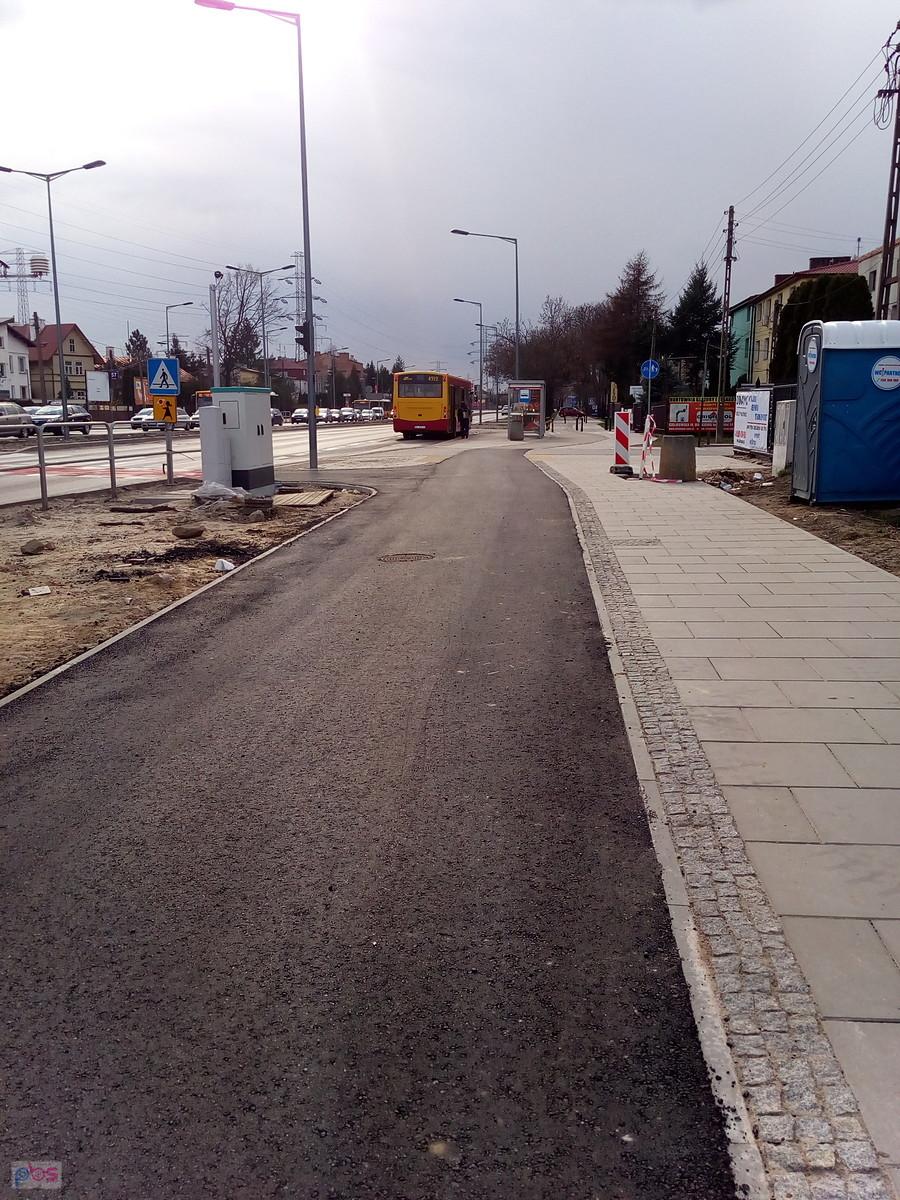 Ddr na Połczyńskiej już wyasfaltowana na brakującym odcinku