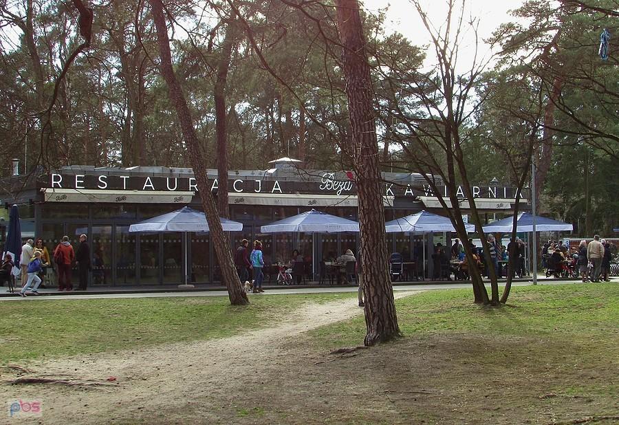 Pod "Bezą" jak zwykle tłoczno