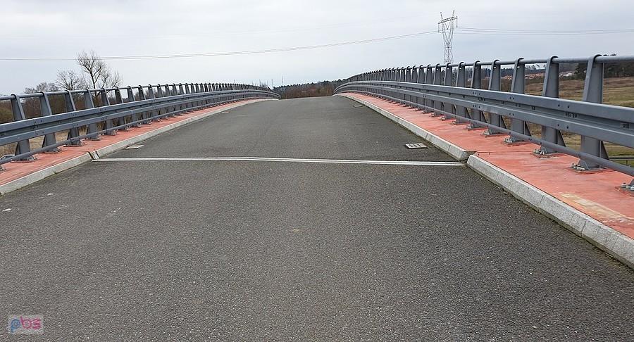 wiadukt nad DK 10 w Morzyczynie
