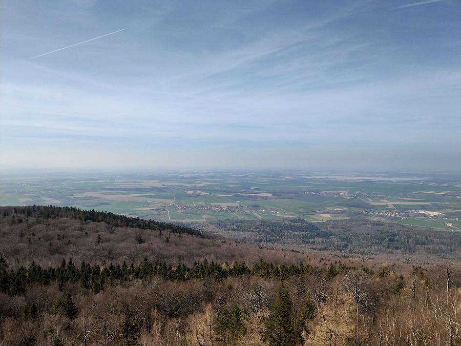 Widok z wieży na Ślęży I