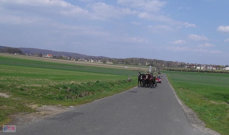 Z Uchylska do Gorzyc