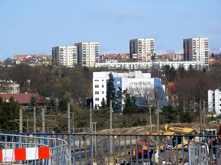 Widok z wiaduktu przy Al. Wojska Polskiego 31 marca 19 r.