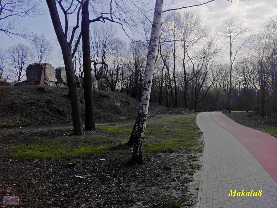 Nowa ścieżka przy Rudzkim zamku
