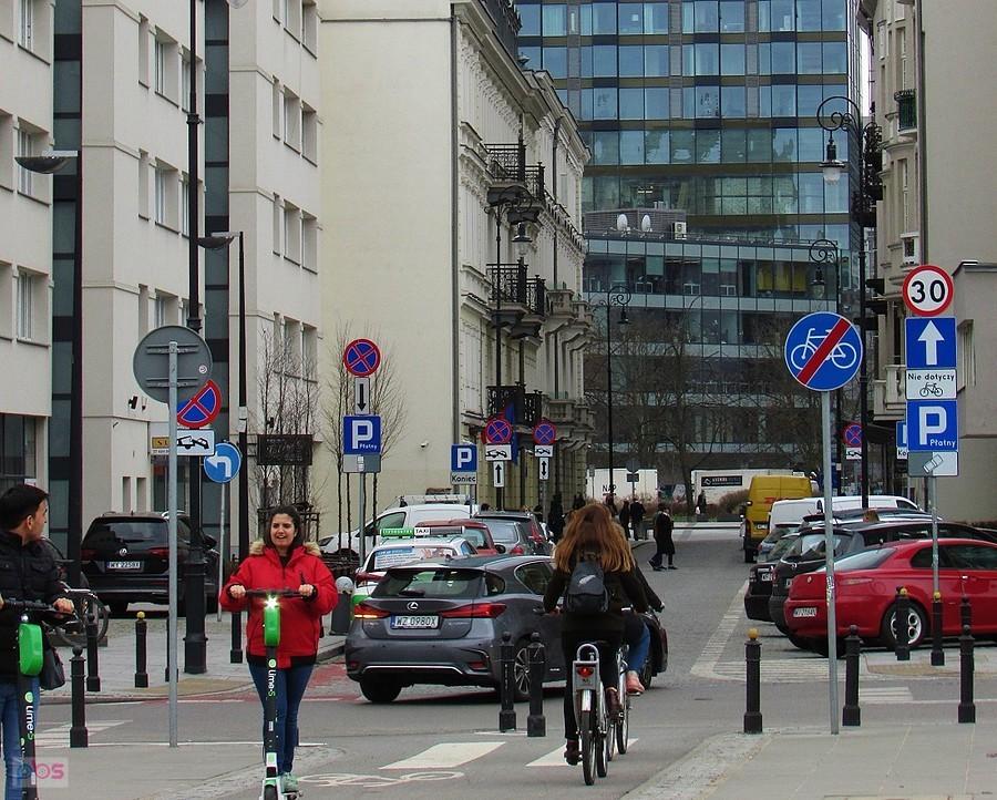 DDR u zbiegu Próżnej i Zielnej