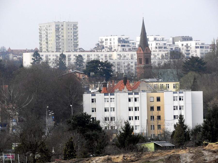 A to część Szczecina wieczorem 3 kwietnia 19 r.