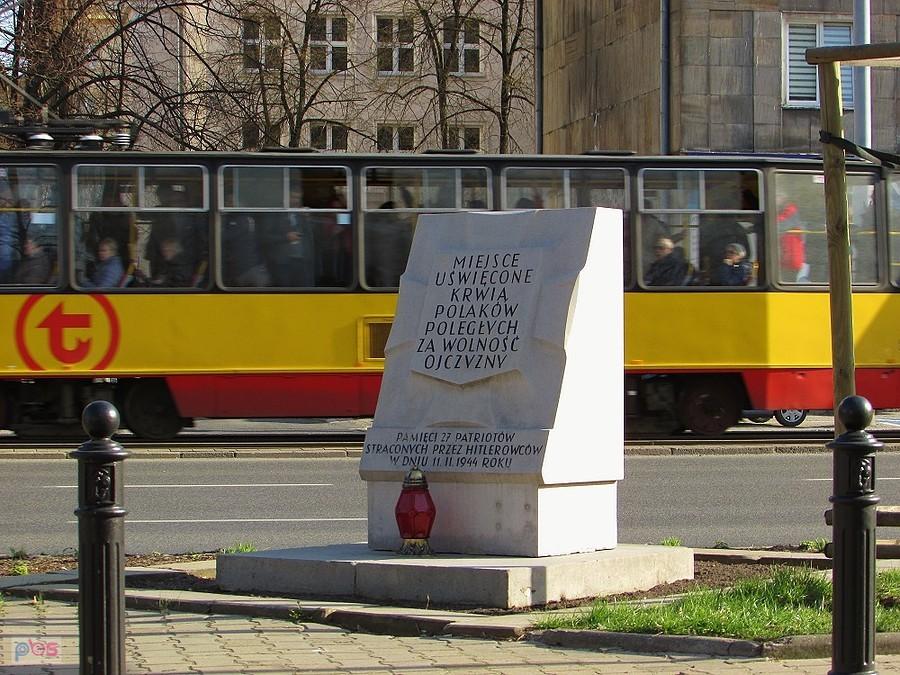 Aleja Solidarności 84