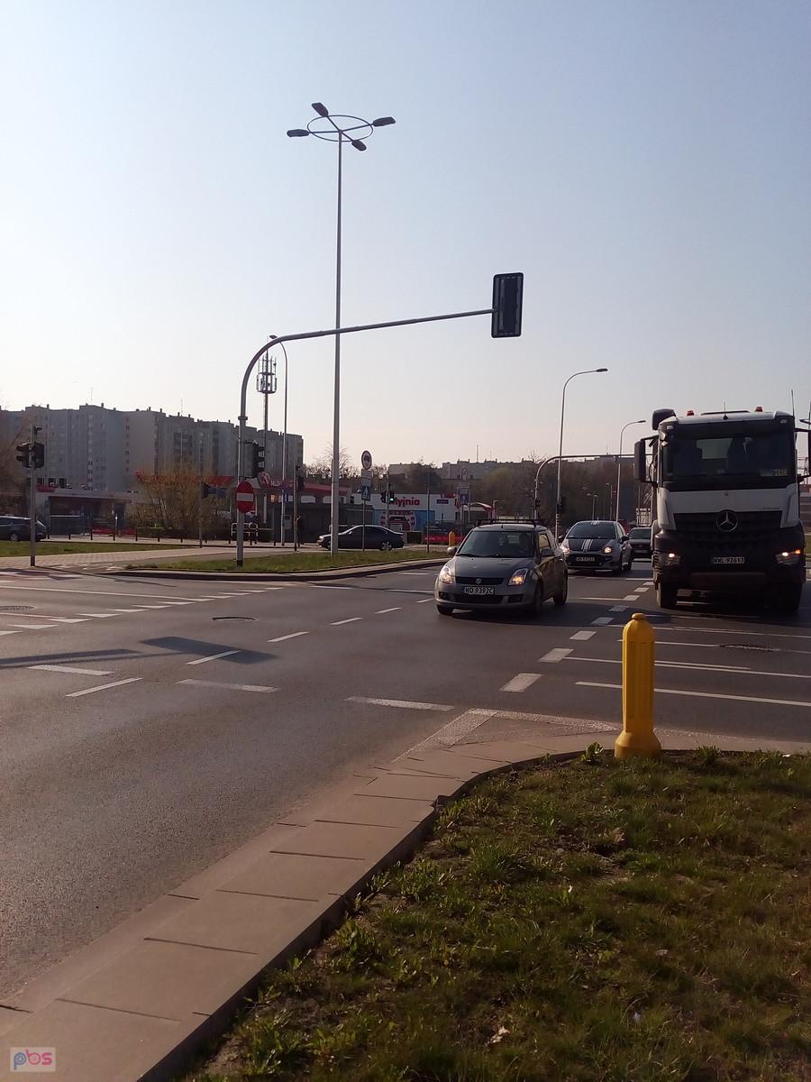 Auta ruszają spod świateł
