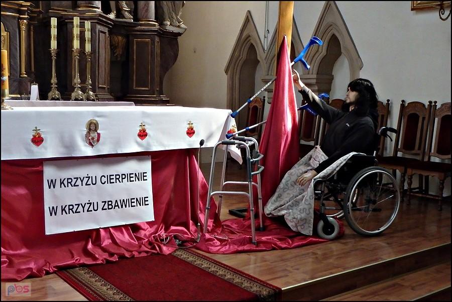 Dziwna konstrukcja w kościele pw. Michała Archanioła w Grodkowie