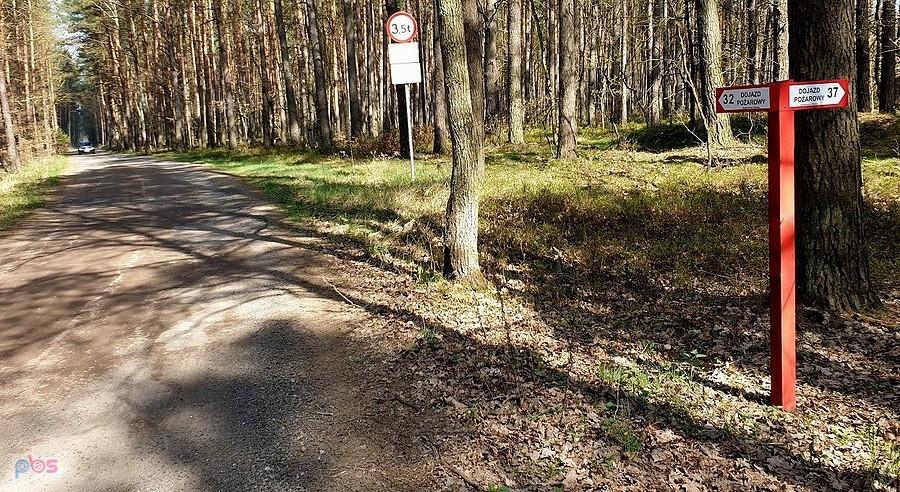 Dojazd pożarowy 32 od strony Reptowa