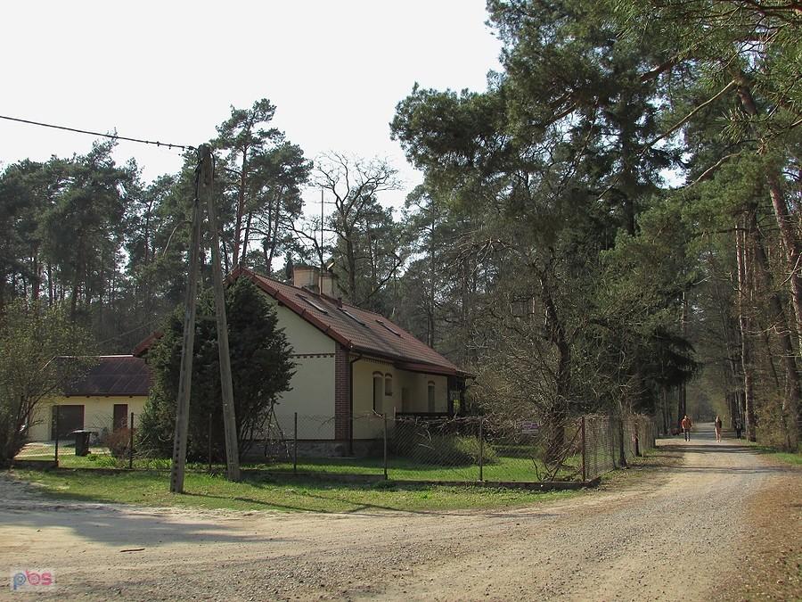 Leśniczówka przy Goździkowym Bagnie