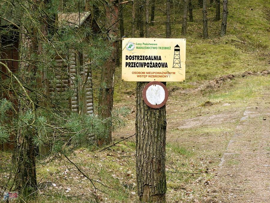 Przy czerwonym szlaku DOSTRZEGALNIA - oryginalna nazwa.
