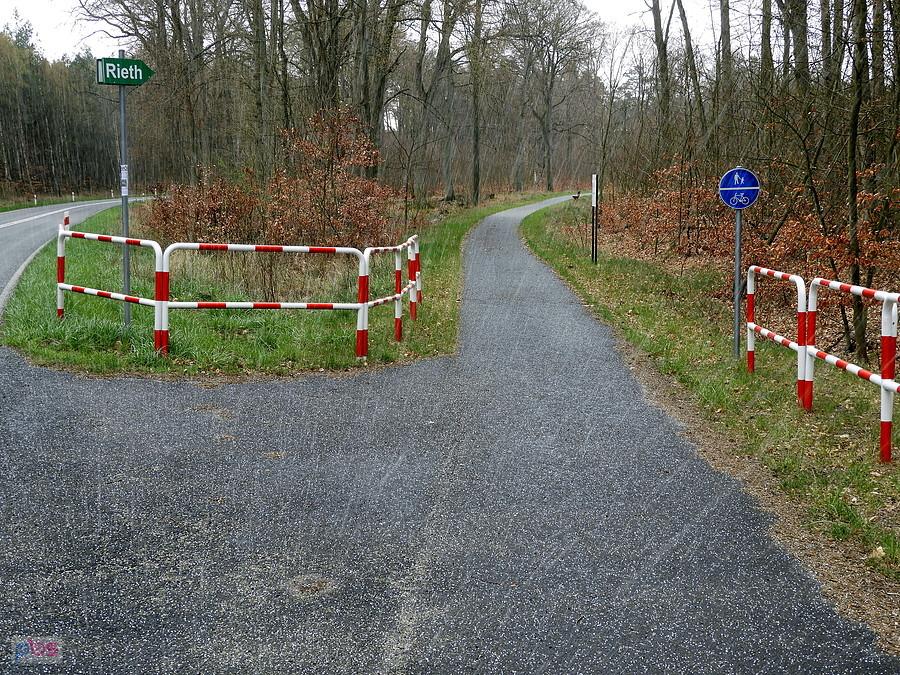 Ścieżka rowerowa do Rieth - szlakiem dawnej kolejki wąskotorowej.