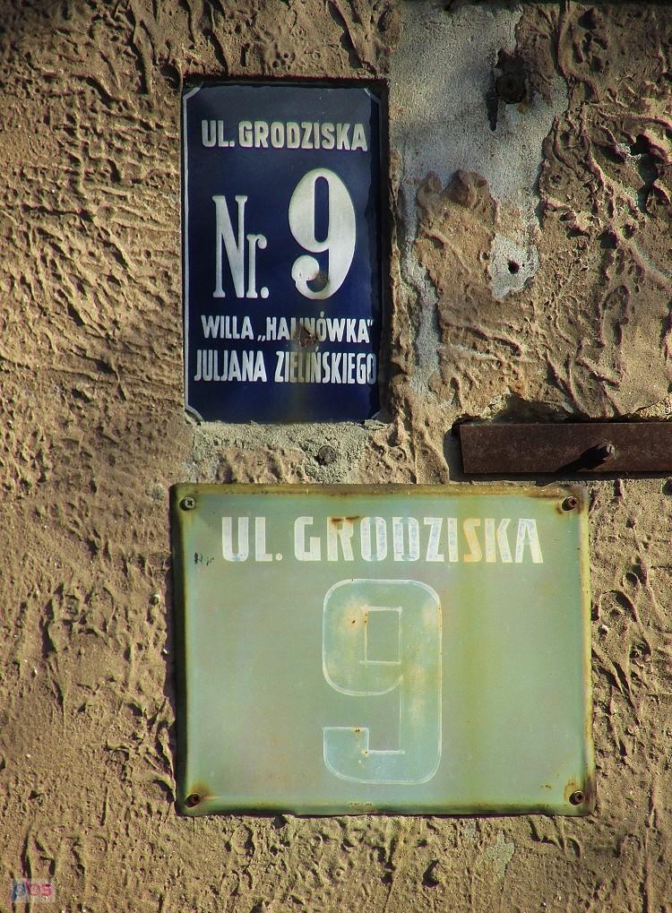 Brwinów - tabliczki adresowe