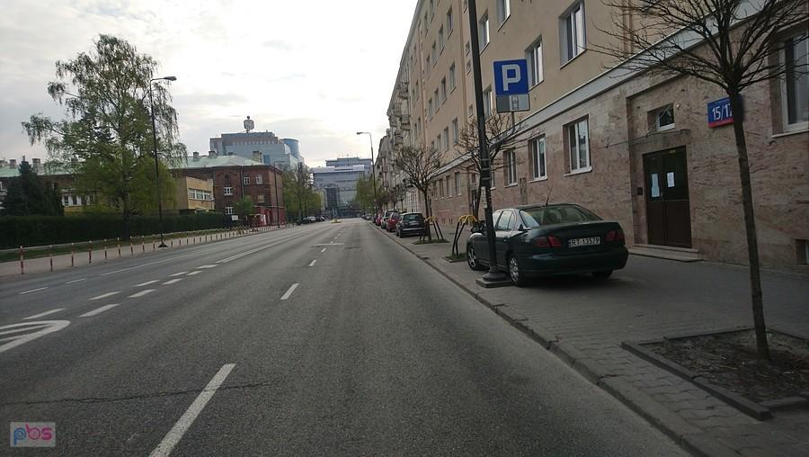 Rakowiecka w kierunku Puławskiej