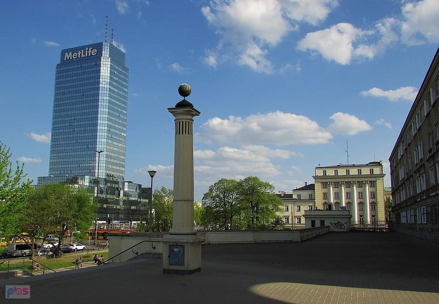 Kolumna i Błękitny