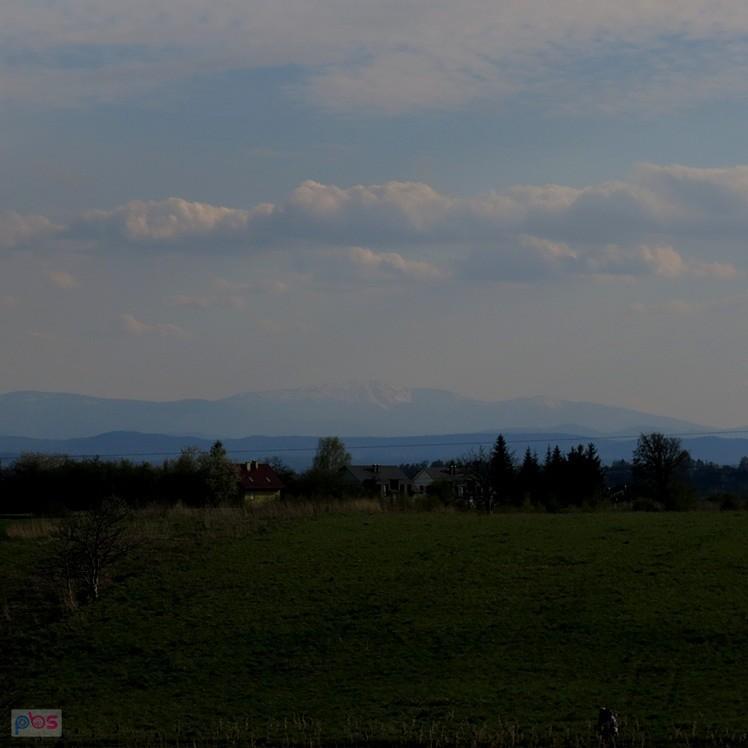 Widać te większe góry ;)