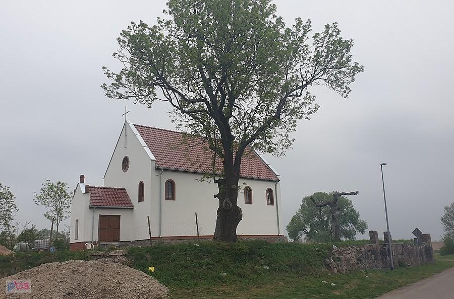 Kurcewo (niem. Krüssow) Odbudowa kościoła