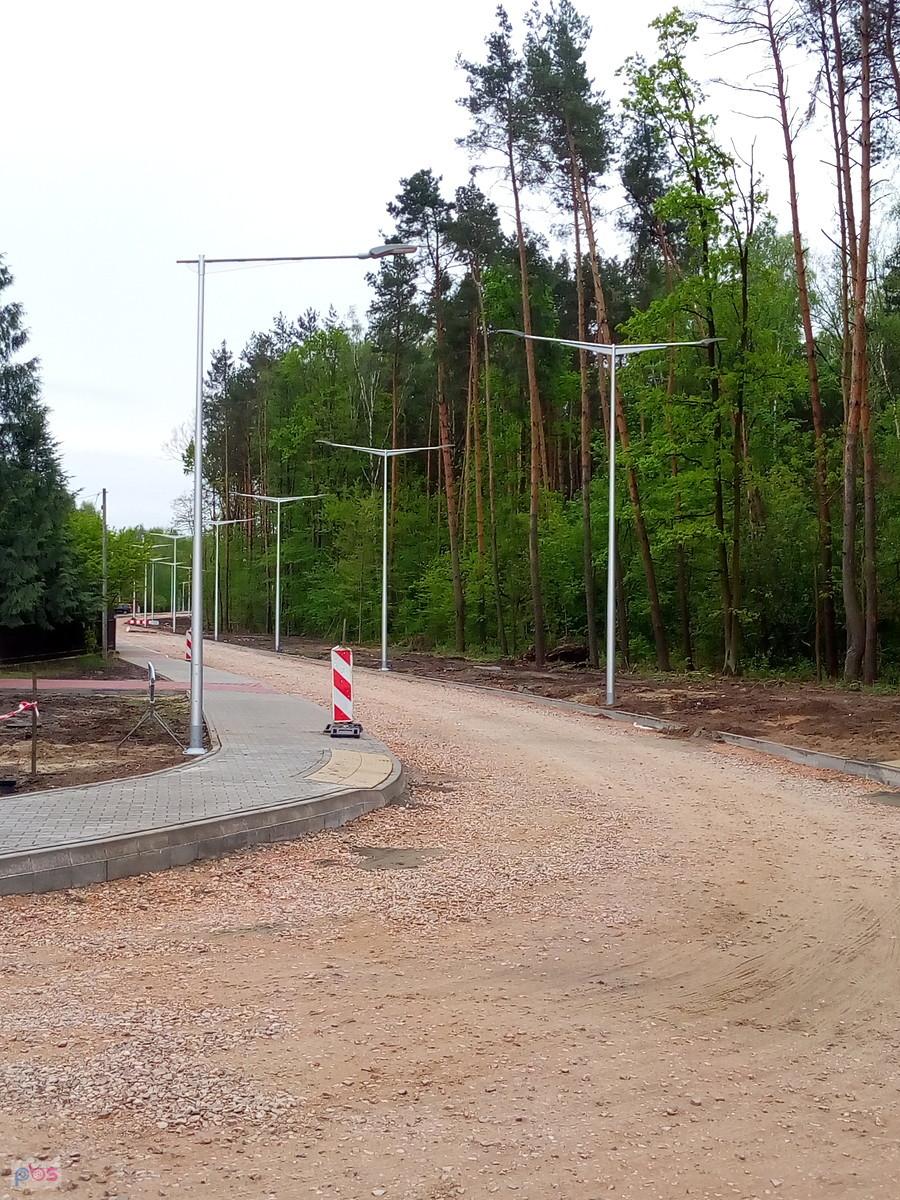 Nowe latarnie w Klaudynie