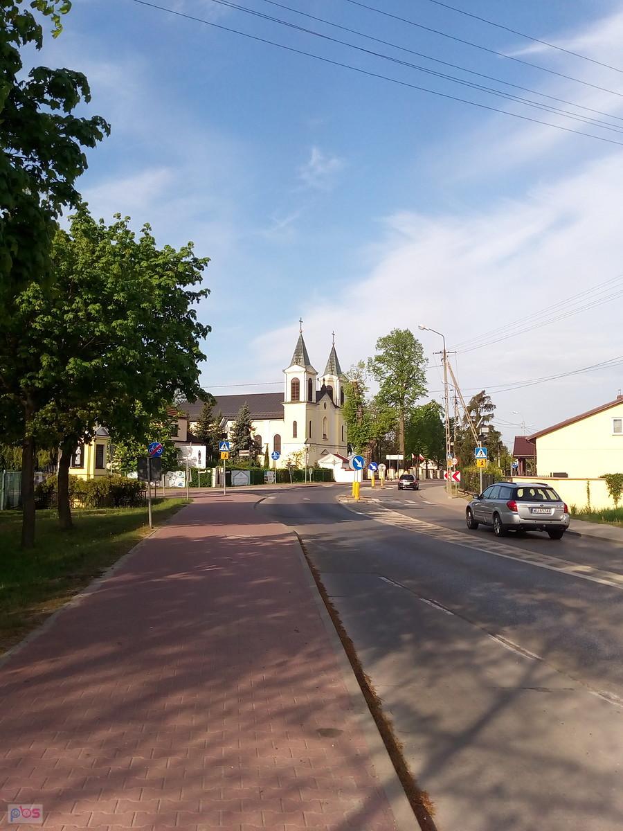 Wjazd do Borzęcina