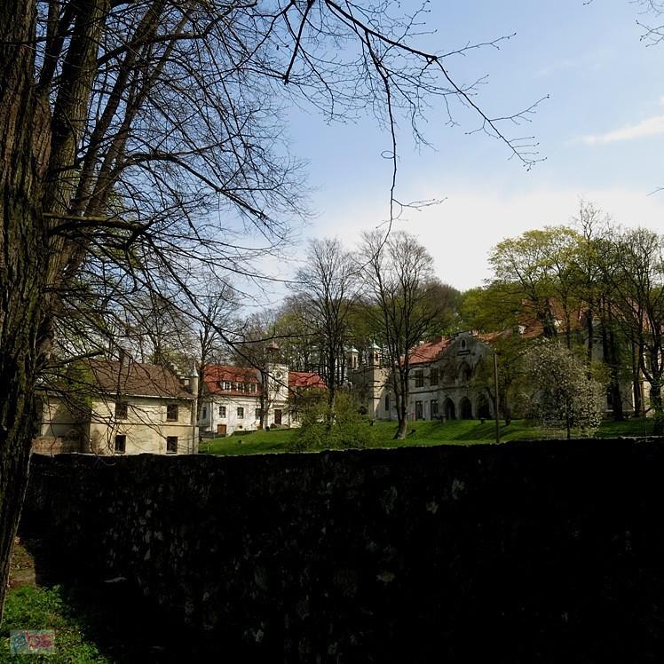 Zespół pałacowy