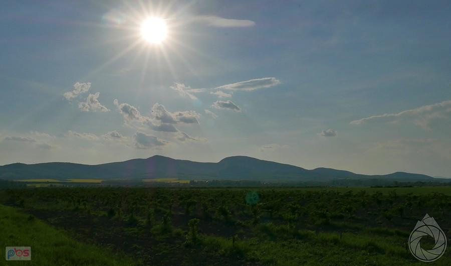 popołudniowe słońce nad Zempleni-hegyseg