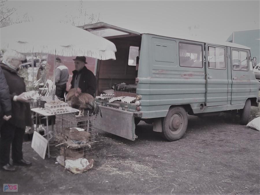 Kimacik lat 80tych - ostatni taki handlarz na cieplickiej giełdzie