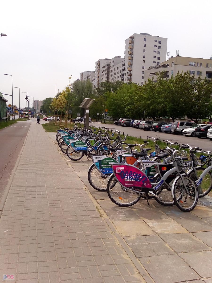 Nowa stacja rowerowa na Powstańców Śląskich przy Pełczyńskiego