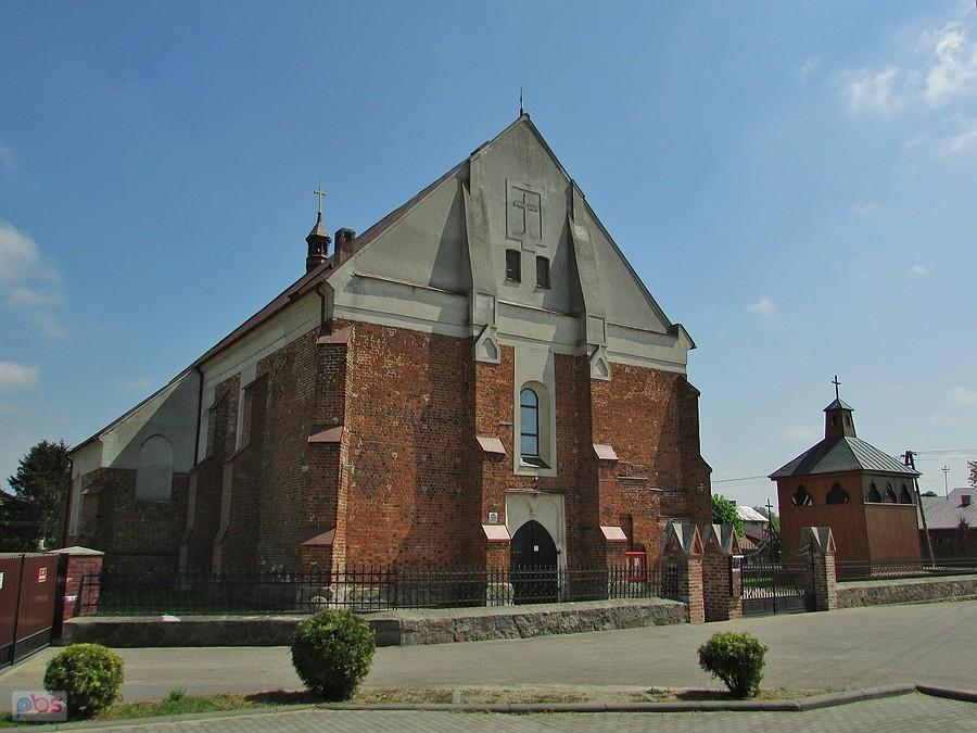 Nowe Miasto - kościół Świętej Trójcy