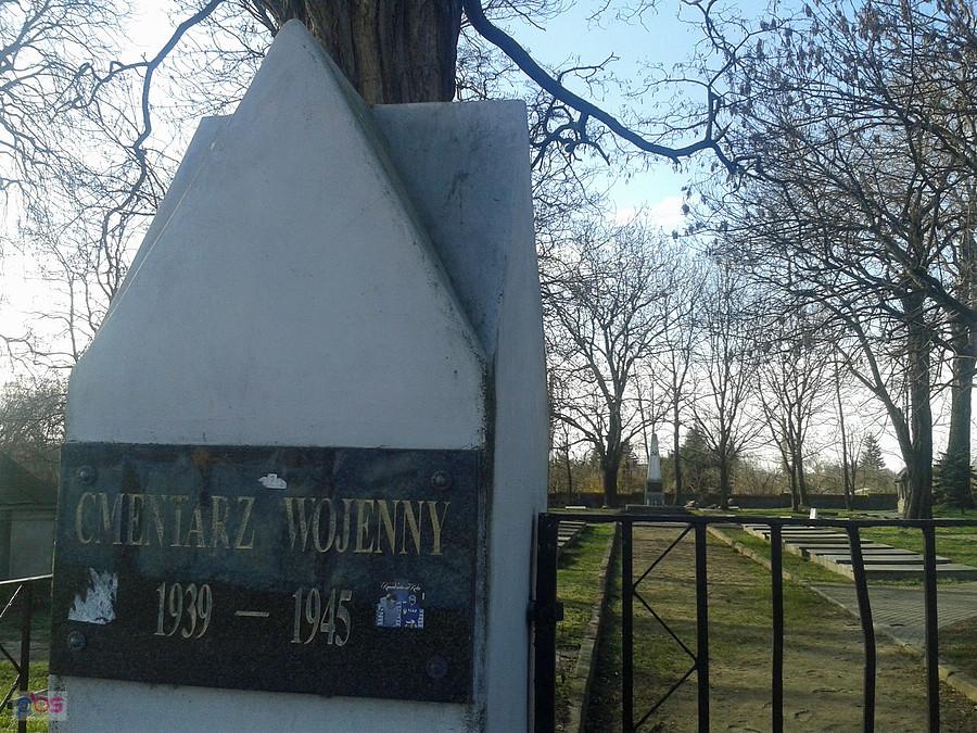 Cmentarz wojenny w Kole