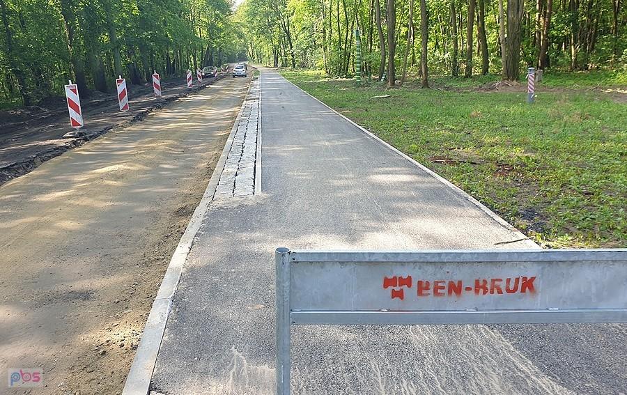 Nowa DDR-ka łącząca Grzędzice z Lipnikiem.