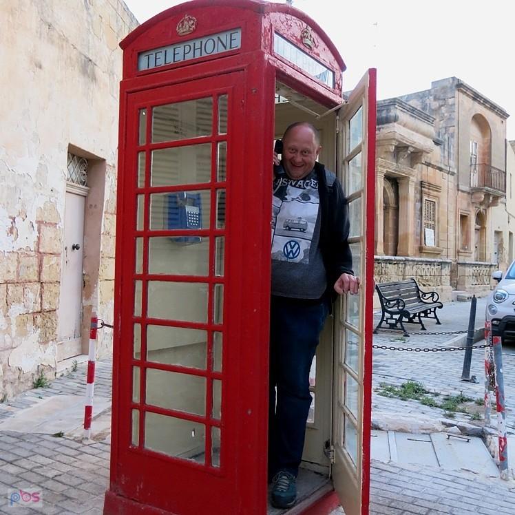 Darek dzwoni do Polski - Malta