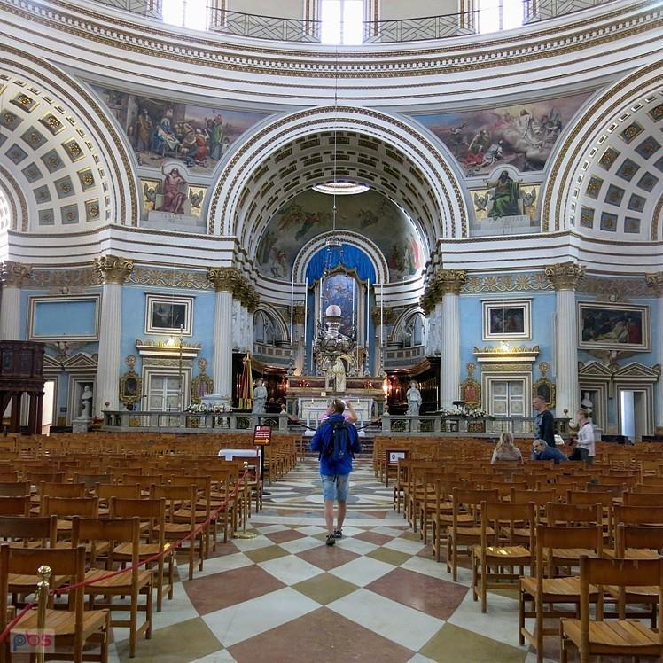Wnętrze Katedry w Moście - Malta