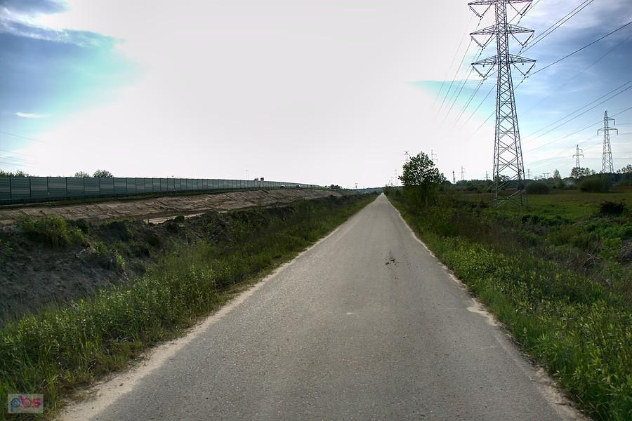 drogą techniczną do Morzyczyna